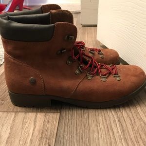Shoes - Women’s Boots Shoes - Women’s Boots